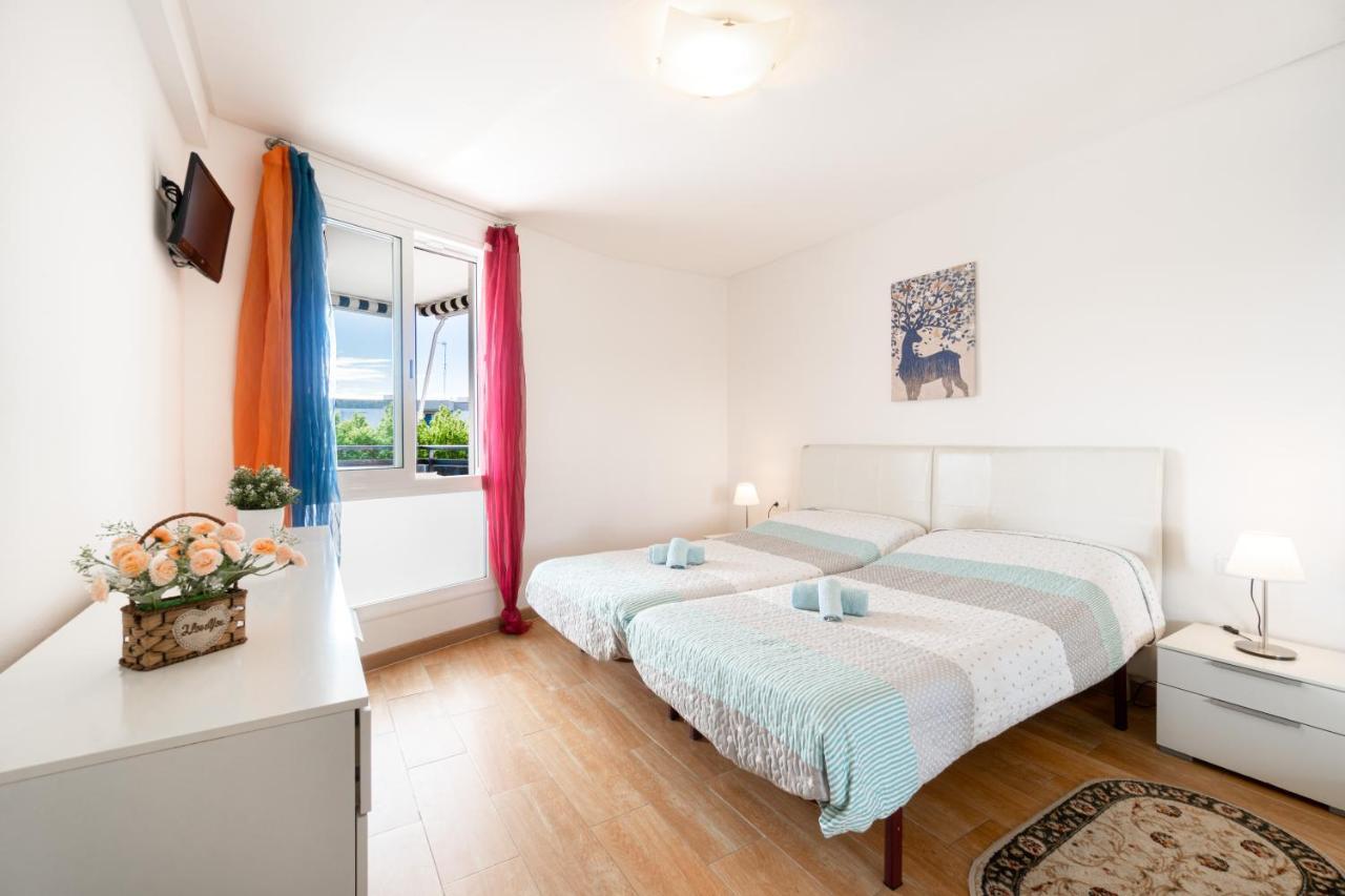Ferienwohnung Salou Vista Al Mar Con Parking - 4 Ambientes Exterior foto